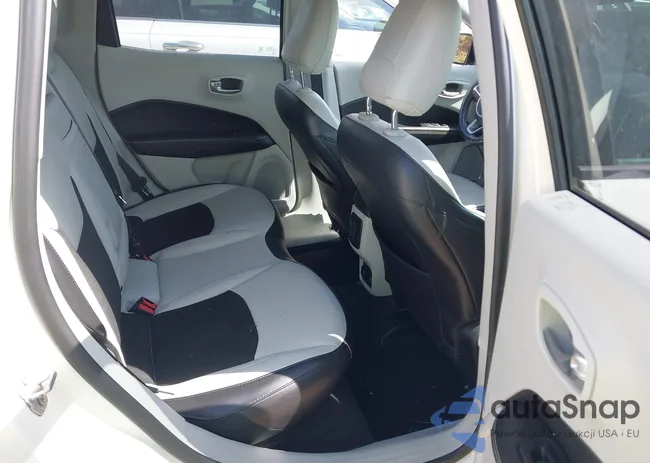 3C4NJCBB9KT614313: 42712592