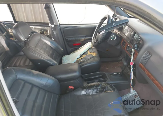 1J4FX58S8TC290283: 42711837