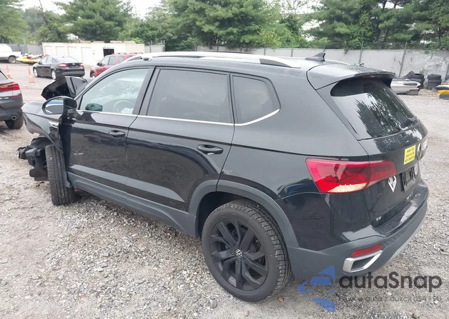 3VVLX7B24NM049384: 42711890