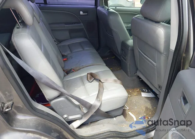 1FMZK02156GA39377: 42712056