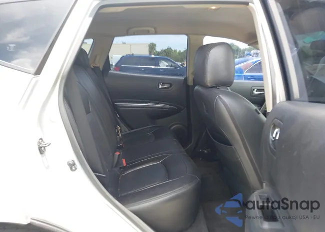 JN8AS5MT5DW526177: 42712162