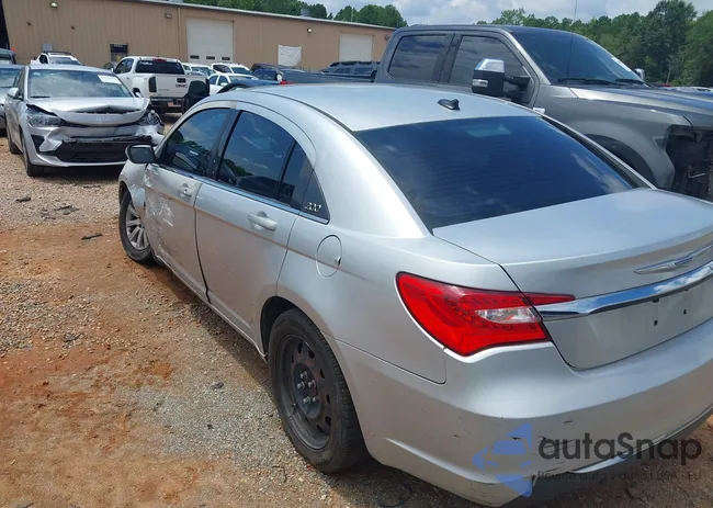 1C3CCBAB6CN296069: 42712178