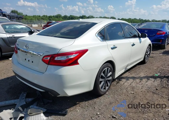 1N4AL3AP7HC151619: 42712205