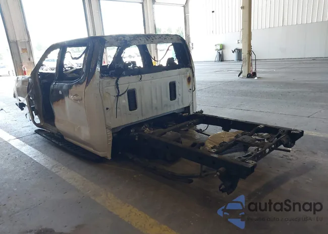 1GTUUEELXRZ347317: 42713271