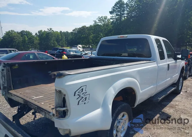 1FT7X2B61GEA45243: 42713371