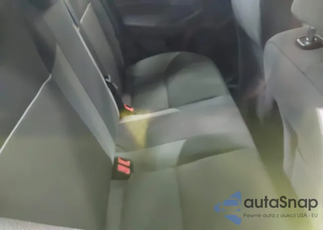 1FADP3F26DL232202: 42713387