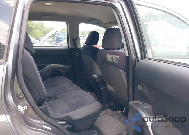 JA4MS31X37U001083: 42713445