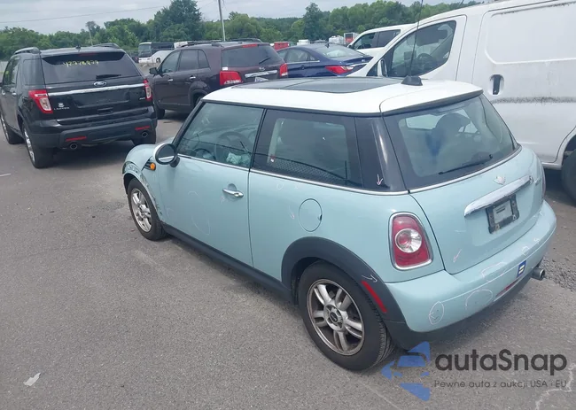 WMWSU3C53CT186381: 42713573