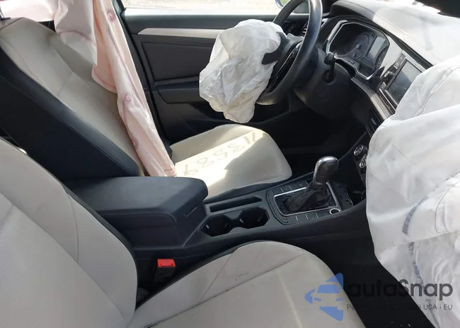 3VWC57BU3KM054493: 42713589