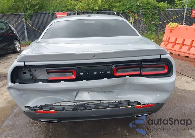 2C3CDZJGXNH131770: 42713640