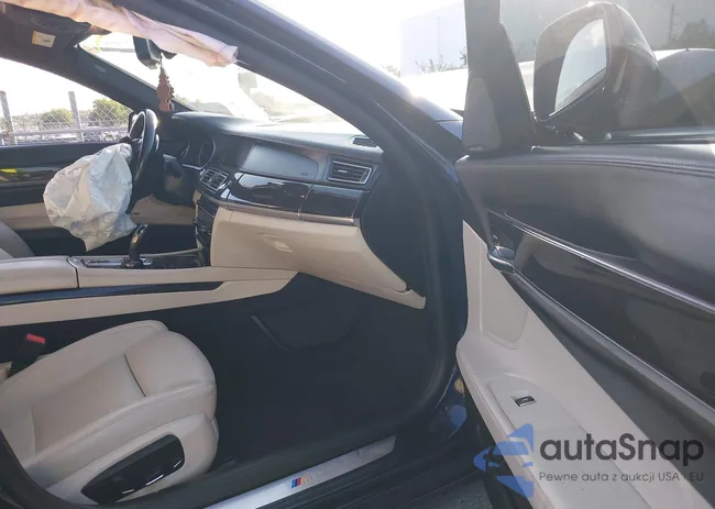 WBAYE8C5XED134652: 42713710