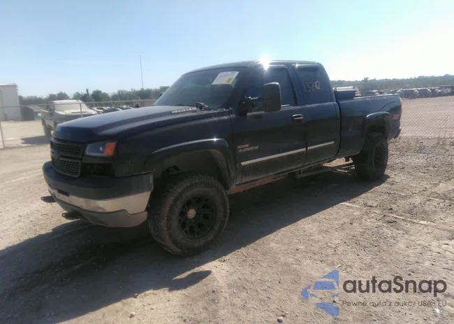 1GCHK29266E126517: 42713772