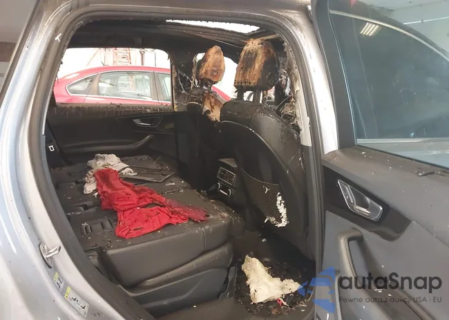 WA1VAAF78HD003546: 42713787