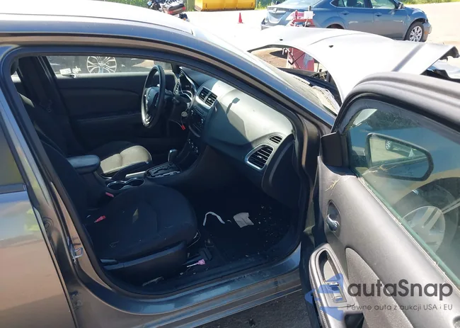 1C3CDZABXDN677396: 42712878