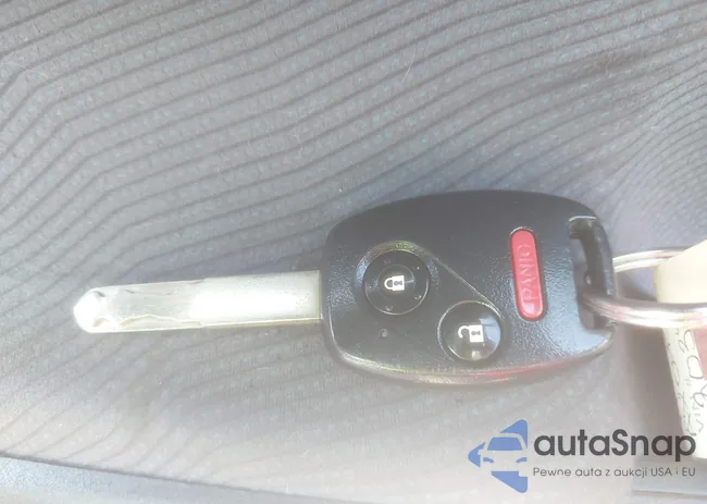 JHMGE8H32DC052035: 42713077