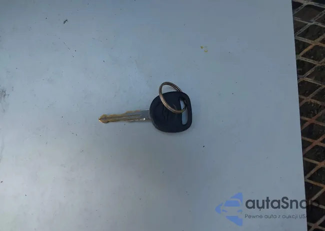 1GNDT13S782258857: 42713174