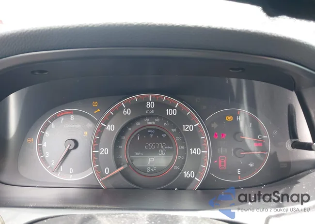 1HGCR2F59HA063767: 42713218