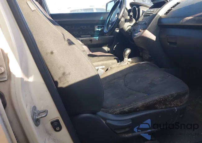 KNDJT2A6XD7523145: 42714324