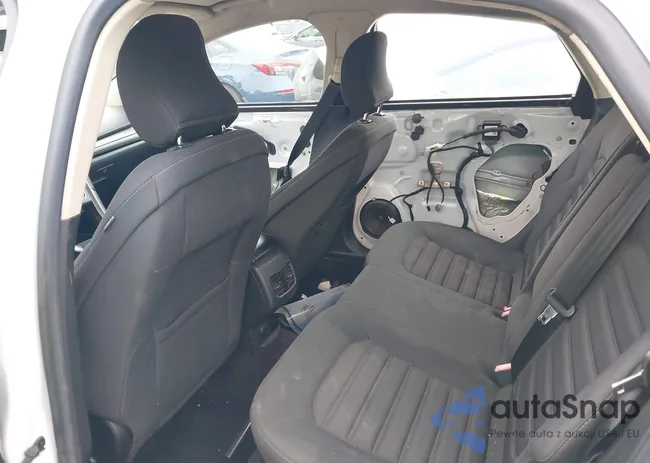 3FA6P0LUXHR306063: 42714476