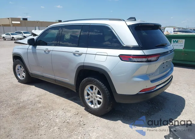 1C4RJHAG3N8583297: 42714615