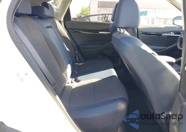 KNDEU2AA7R7496464: 42714806