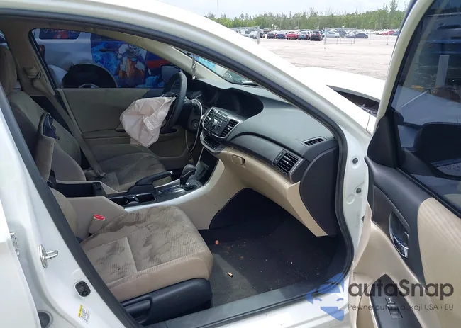 1HGCR2F39FA077714: 42715310