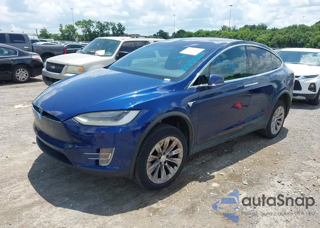 5YJXCBE49HF053550: 42715512