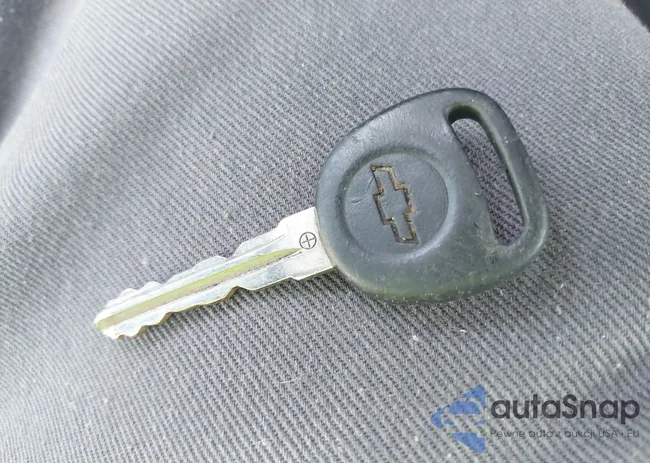 1GNKRGKD6FJ288074: 42715524