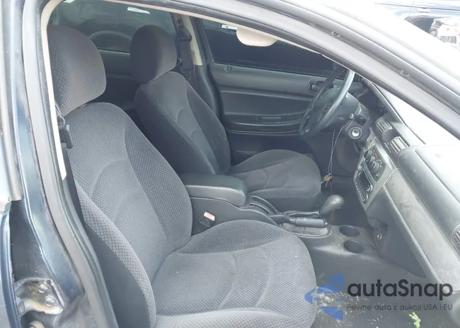 1C3EL56R26N189735: 42714925