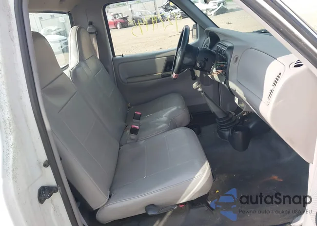 1FTYR10CXYPB52797: 42714945