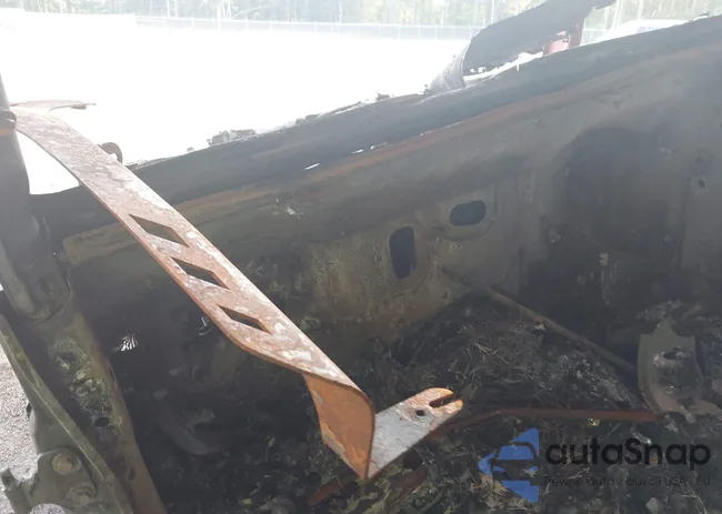 1J4BA3H16BL518842: 42715042