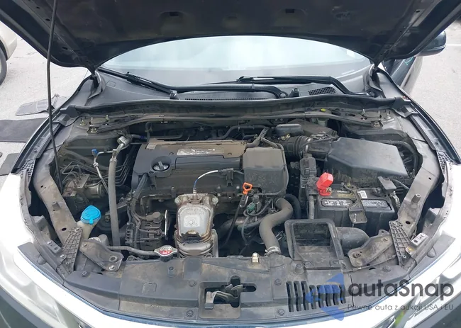 1HGCR2F8XGA031712: 42716212