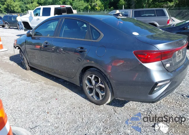 3KPF24AD9LE225770: 42716250