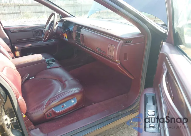 1G4BR82P6TR409185: 42716349