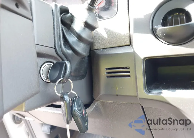 1FTRX02W29KC23128: 42716376