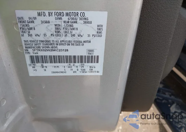 1FTRX02W29KC23128: 42716376