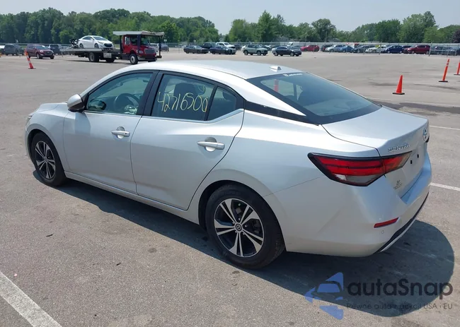 3N1AB8CV4MY294585: 42716500