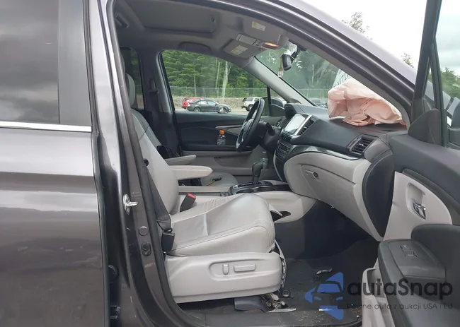 5FNYF6H8XJB027384: 42716135