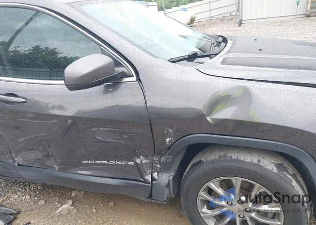 1C4PJMLB5KD413589: 42716151