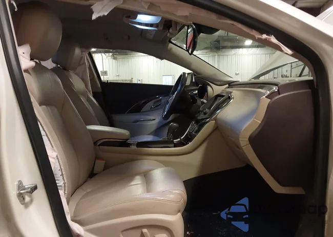 1G4GF5G37EF101370: 42717290