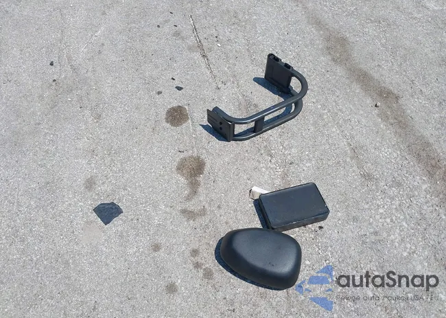 1N4AL2AP9CN410246: 42717391