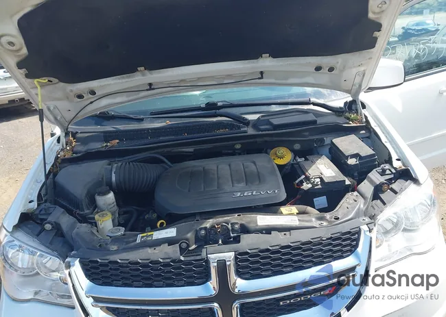 2C4RDGCG7GR387790: 42717555