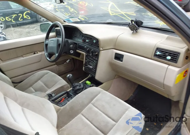 YV1LS5544V2374830: 42717689