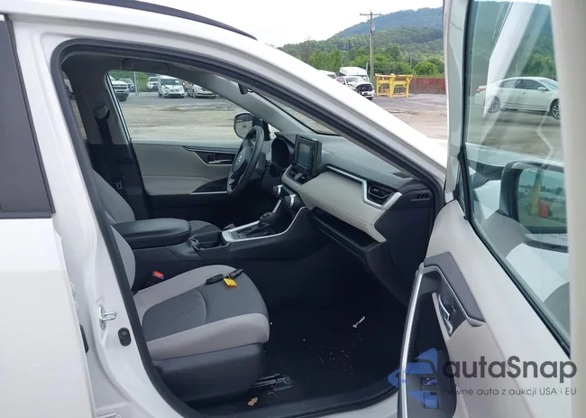 2T3W1RFV9MW116054: 42717733