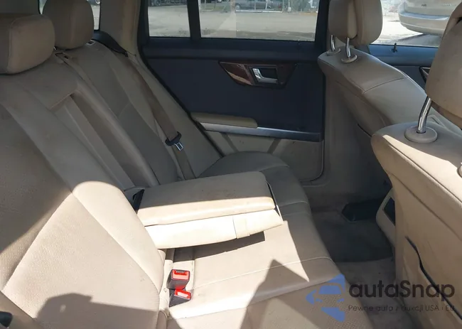 WDCGG8HB7AF490203: 42717747