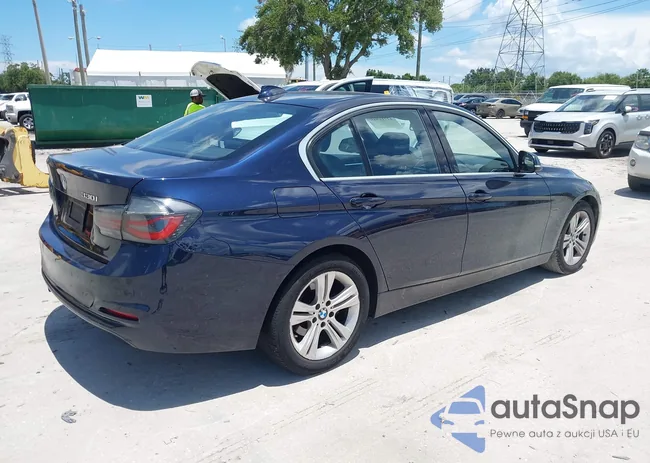 WBA8B9G36HNU56341: 42716985