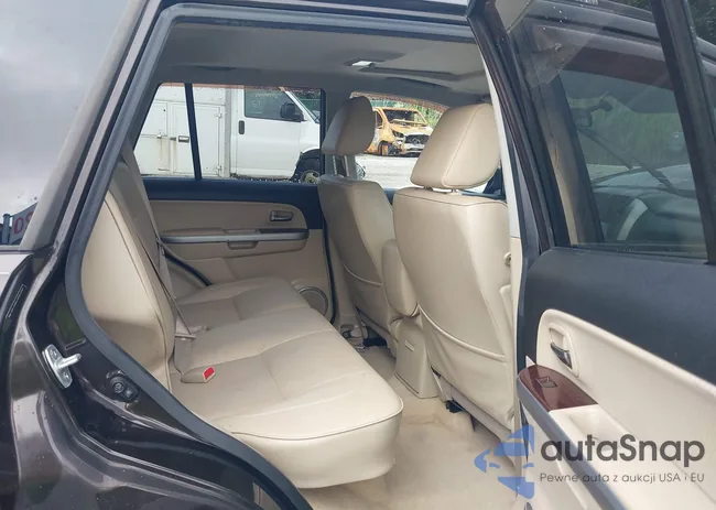 JS3TD0D73D4100182: 42716989