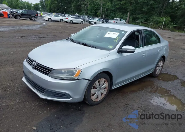 3VWDP7AJ3DM220813: 42717122