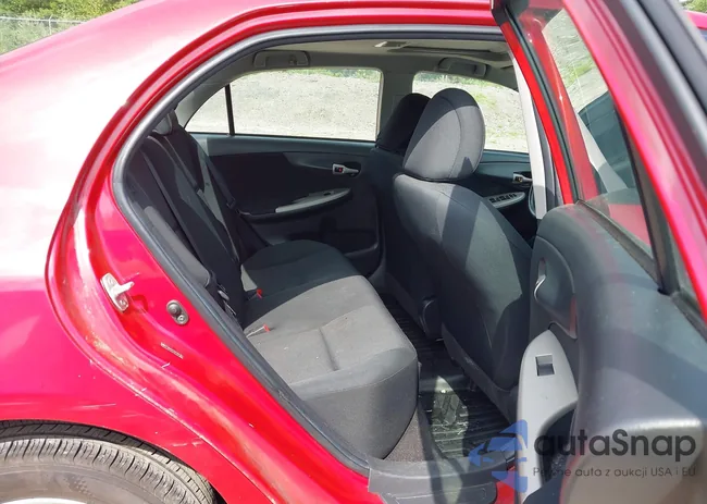 2T1BU4EE2AC484351: 42718474