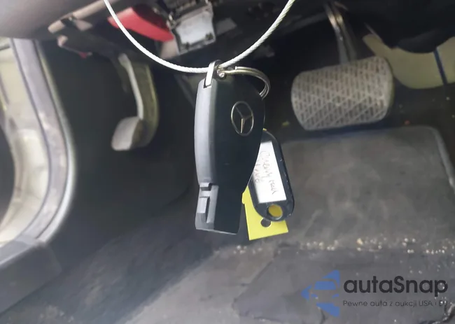 WDBRH81J53F397131: 42718496